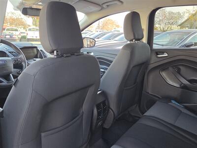 2019 Ford Escape SE - only 63k Miles only !   - Photo 12 - Roseville, CA 95678