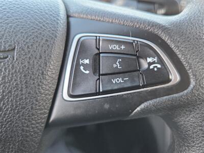 2019 Ford Escape SE - only 63k Miles only !   - Photo 26 - Roseville, CA 95678