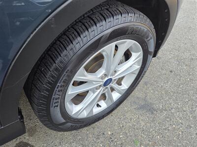 2019 Ford Escape SE - only 63k Miles only !   - Photo 7 - Roseville, CA 95678