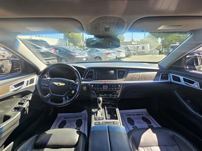 2015 Hyundai Genesis 5.0L   - Photo 13 - Roseville, CA 95678