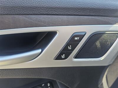 2015 Hyundai Genesis 5.0L   - Photo 30 - Roseville, CA 95678