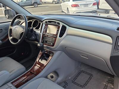 2006 Toyota Highlander Hybrid - Photo 16 - Roseville, CA 95678
