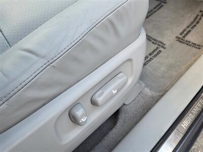 2006 Toyota Highlander Hybrid - Photo 22 - Roseville, CA 95678