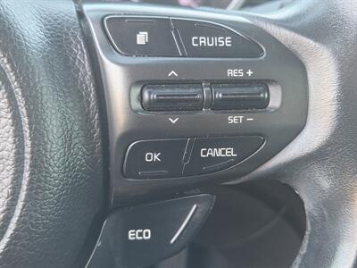 2014 Kia Optima Hybrid EX   - Photo 22 - Roseville, CA 95678