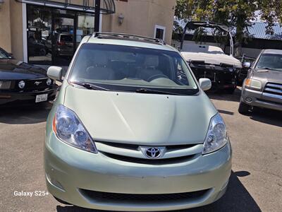 2009 Toyota Sienna XLE - Photo 3 - Roseville, CA 95678