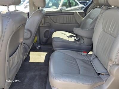 2009 Toyota Sienna XLE - Photo 10 - Roseville, CA 95678