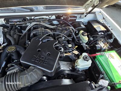 2001 Ford Explorer Sport Trac - Photo 32 - Roseville, CA 95678