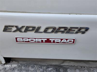 2001 Ford Explorer Sport Trac   - Photo 5 - Roseville, CA 95678