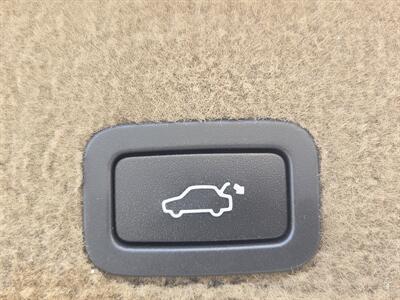 2012 Volvo XC60 R-Design AWD - TOP OF THE LINE   - Photo 36 - Roseville, CA 95678