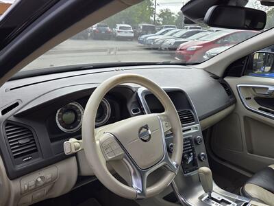 2012 Volvo XC60 R-Design AWD - TOP OF THE LINE   - Photo 9 - Roseville, CA 95678