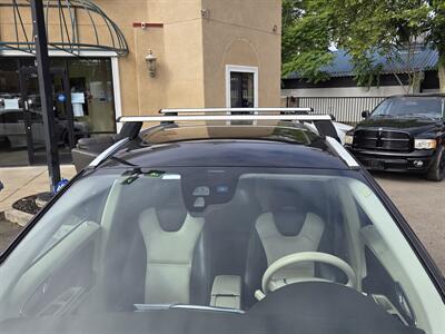 2012 Volvo XC60 R-Design AWD - TOP OF THE LINE   - Photo 8 - Roseville, CA 95678