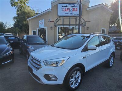 2017 Ford Escape SE   - Photo 1 - Roseville, CA 95678