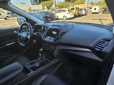 2017 Ford Escape SE   - Photo 16 - Roseville, CA 95678