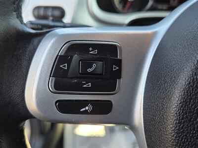 2014 Volkswagen Beetle-Classic 2.5L PZEV   - Photo 19 - Roseville, CA 95678