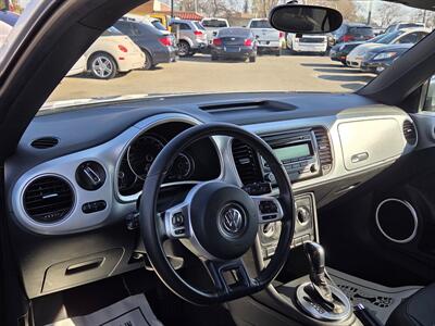 2014 Volkswagen Beetle-Classic 2.5L PZEV   - Photo 10 - Roseville, CA 95678