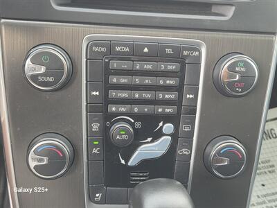 2012 Volvo S60 T5 - YES , ONLY 60866 MILES - LOADED MODEL - Photo 21 - Roseville, CA 95678