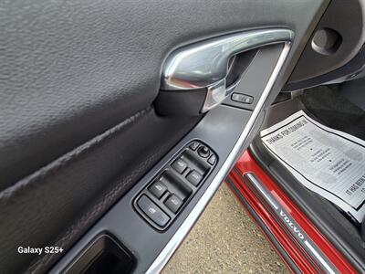 2012 Volvo S60 T5 - YES , ONLY 60866 MILES - LOADED MODEL - Photo 9 - Roseville, CA 95678