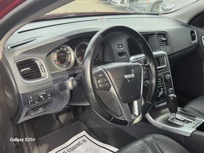 2012 Volvo S60 T5 - YES , ONLY 60866 MILES - LOADED MODEL - Photo 6 - Roseville, CA 95678
