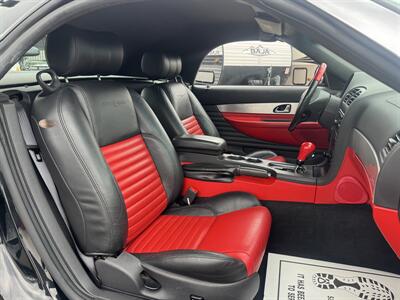 2002 Ford Thunderbird Deluxe  Black and red interior - Photo 6 - Roseville, CA 95678