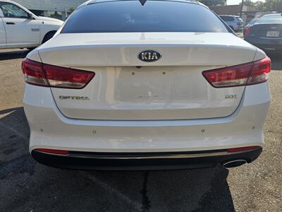 2016 Kia Optima EX   - Photo 4 - Roseville, CA 95678