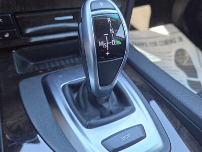 2009 BMW 5 Series 550i M PACKAGE - LOW MILESAGE   - Photo 32 - Roseville, CA 95678