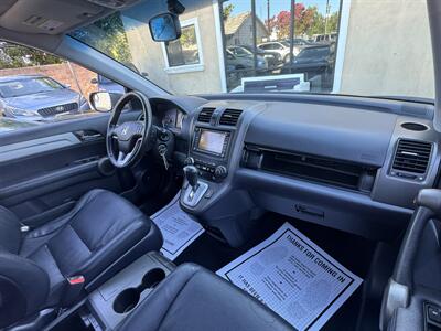 2010 Honda CR-V EX-L **NAVIGATION** 2 OWNER - 31 SERVICE RECORDS  Navi reverse camera - Photo 10 - Roseville, CA 95678