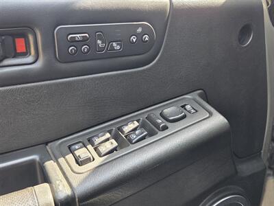 2005 Hummer H2 SUT 4X4 ONE OWNER   - Photo 13 - Roseville, CA 95678