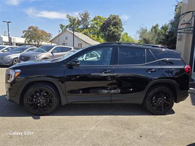 2024 GMC Terrain SLT AWD - ELEVATION EDITION - CAMERA - LOADED - Photo 4 - Roseville, CA 95678