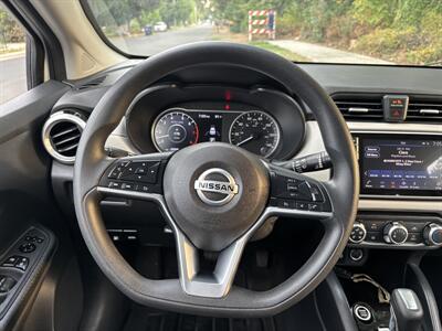 2021 Nissan Versa SV   - Photo 12 - Portland, OR 97003