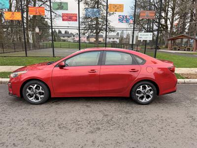 2021 Kia Forte FE   - Photo 3 - Portland, OR 97003