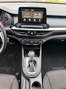 2021 Kia Forte FE   - Photo 10 - Portland, OR 97003
