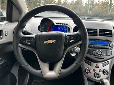 2015 Chevrolet Sonic LT Auto   - Photo 11 - Portland, OR 97003