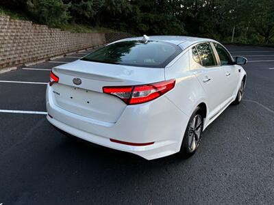 2013 Kia Optima Hybrid LX   - Photo 5 - Portland, OR 97003