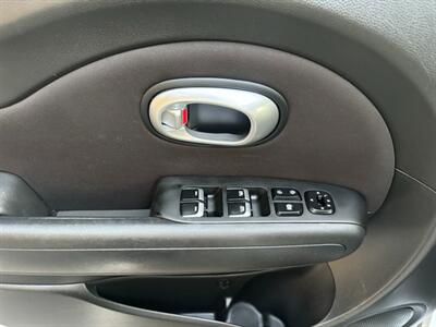 2018 Kia Soul +   - Photo 8 - Portland, OR 97003