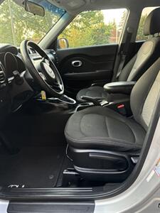 2018 Kia Soul +   - Photo 9 - Portland, OR 97003