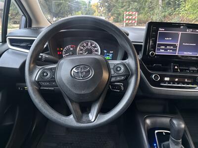 2022 Toyota Corolla LE   - Photo 12 - Portland, OR 97003