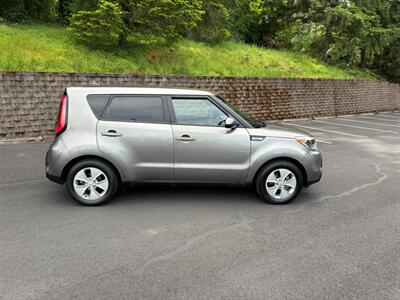 2016 Kia Soul   - Photo 3 - Portland, OR 97003