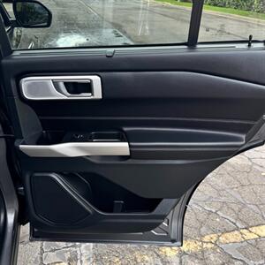 2022 Ford Explorer Limited   - Photo 35 - Salt Lake City, UT 84115