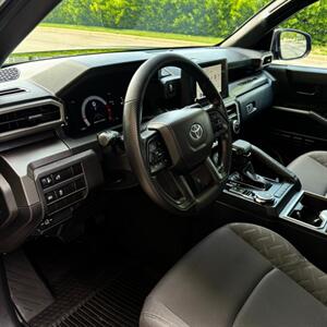 2025 Toyota Tacoma SR5   - Photo 14 - Salt Lake City, UT 84115