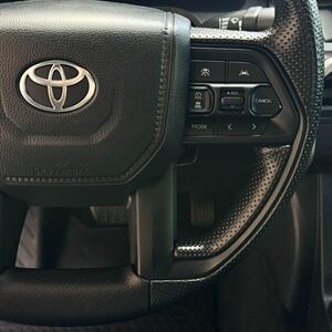 2025 Toyota Tacoma SR5   - Photo 18 - Salt Lake City, UT 84115