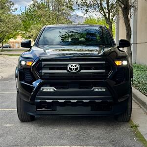 2025 Toyota Tacoma SR5   - Photo 10 - Salt Lake City, UT 84115