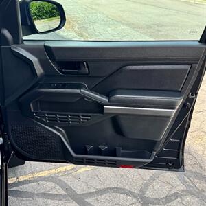 2025 Toyota Tacoma SR5   - Photo 25 - Salt Lake City, UT 84115