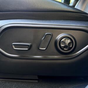 2024 Jeep Grand Cherokee L Altitude   - Photo 13 - Salt Lake City, UT 84115