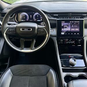 2024 Jeep Grand Cherokee L Altitude   - Photo 2 - Salt Lake City, UT 84115