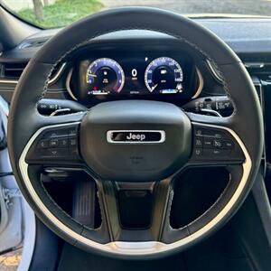 2024 Jeep Grand Cherokee L Altitude   - Photo 16 - Salt Lake City, UT 84115