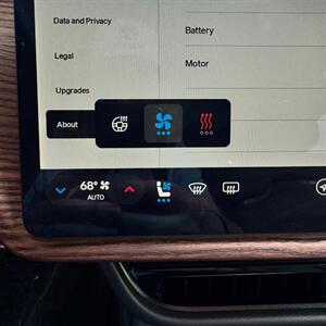 2023 Rivian R1S Adventure - Photo 25 - Salt Lake City, UT 84115