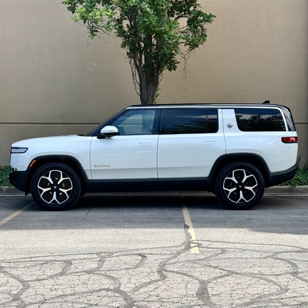 2023 Rivian R1S Adventure - Photo 8 - Salt Lake City, UT 84115