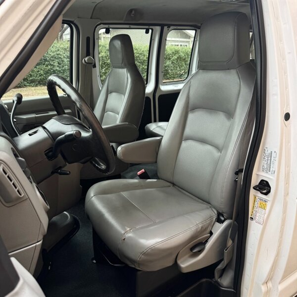 2009 Ford E-350 SD XL - Photo 10 - Salt Lake City, UT 84115