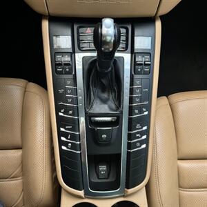 2018 Porsche Macan Turbo   - Photo 27 - Salt Lake City, UT 84115