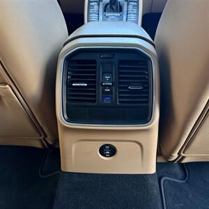 2018 Porsche Macan Turbo   - Photo 38 - Salt Lake City, UT 84115